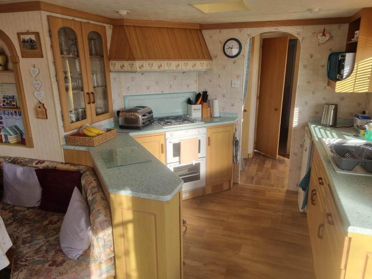 Tm8 6 Berth 2 Bedroom Caravan P Chapel Saint Leonards Luaran gambar